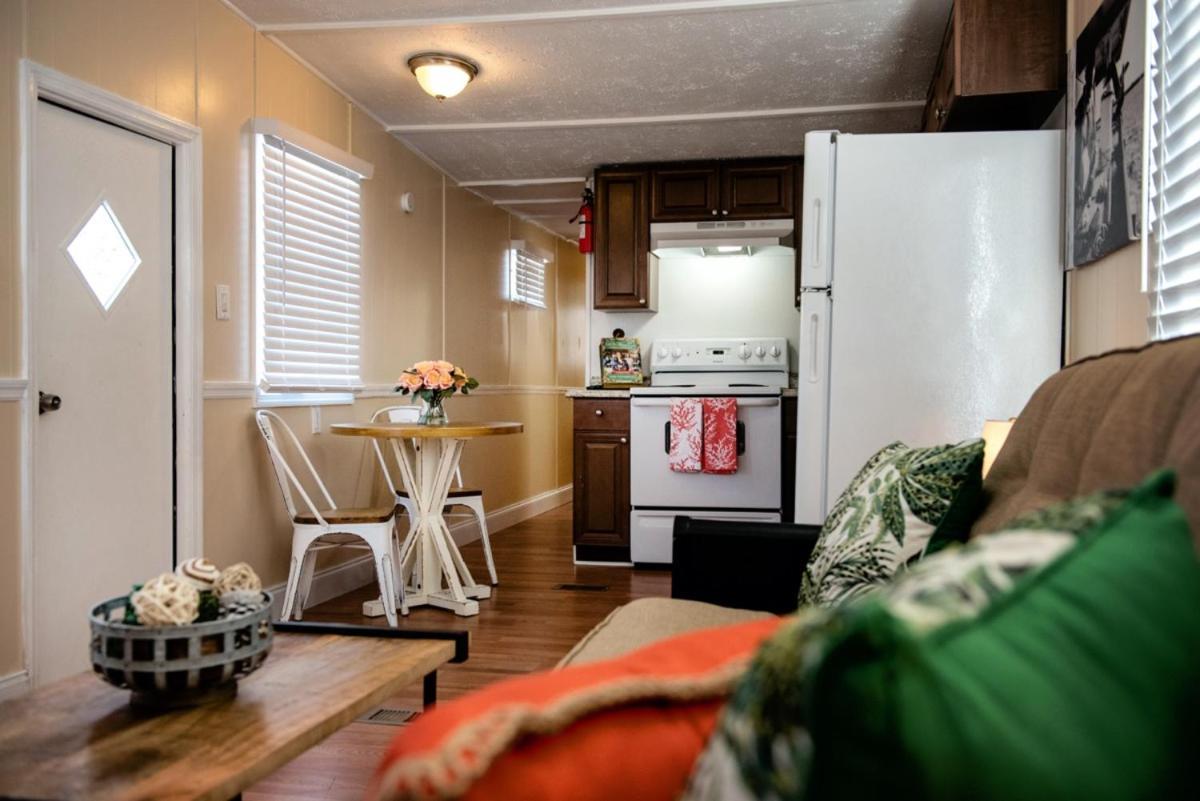 Chokoloskee Island Rv Park 에버글래이즈시티 객실 사진